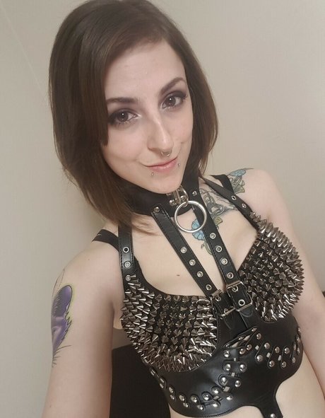 GoddessEris model perfect picture