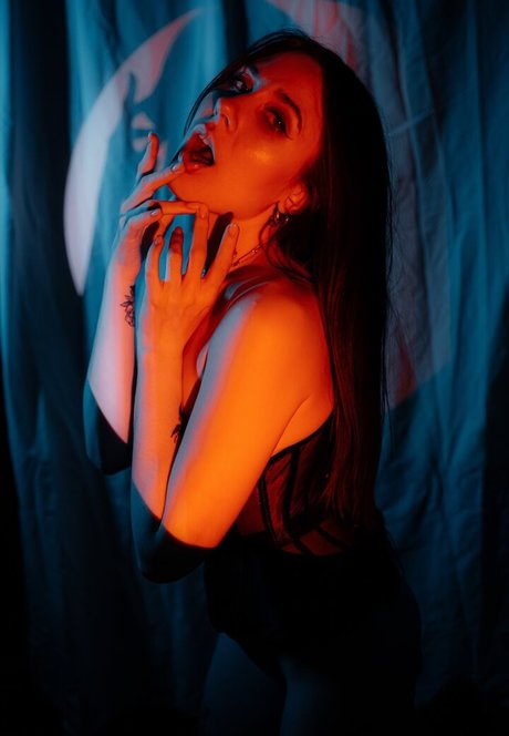 Lunatissa star porn gallery