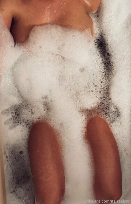 raelynn of hot star images