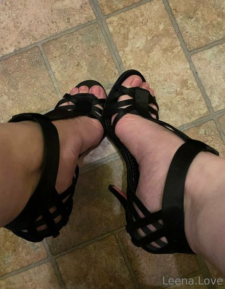 leena love beautiful pornstar pics