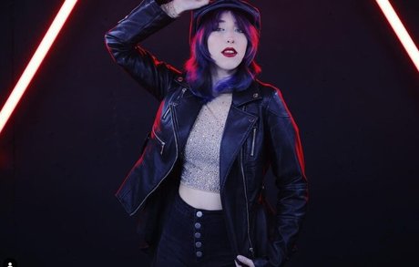 Melody Cristea erotic star pic