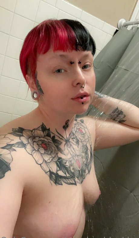 reaghanblackhart pornstar beautiful pictures