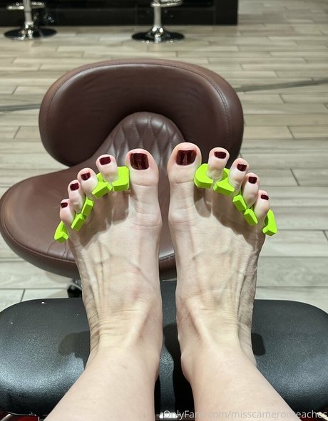 misscameronteaches top actress picture