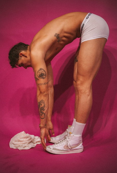 henryandkasey pornographic model gallery