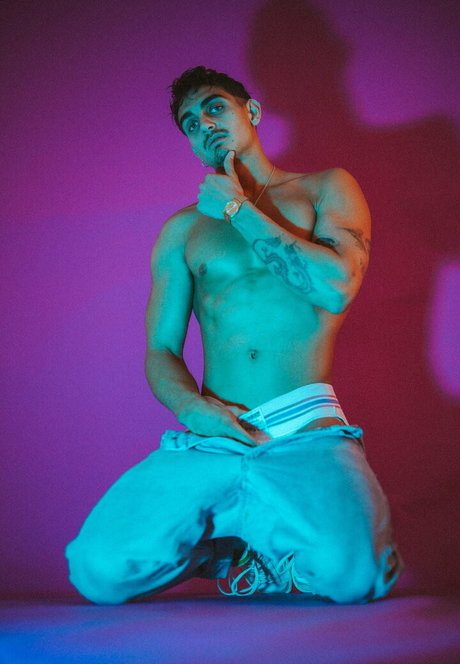 henryandkasey pornstar erotic photo