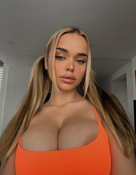 barbiefantasylucy xxx actress galleries