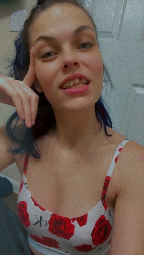 pipersfw star erotic image