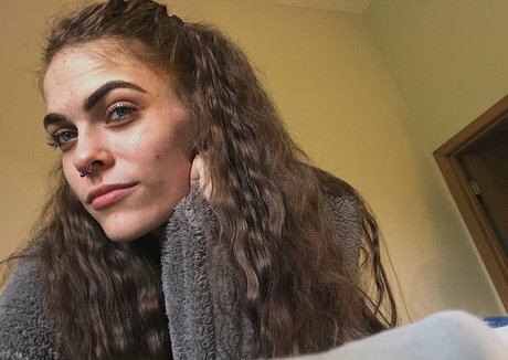 pipersfw pornstar naked pic