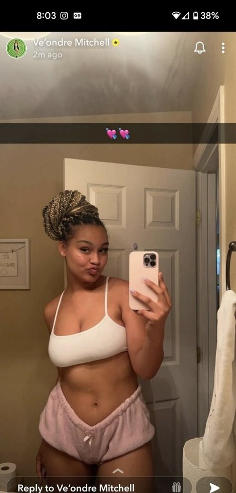 Veondre Mitchell adult actress images