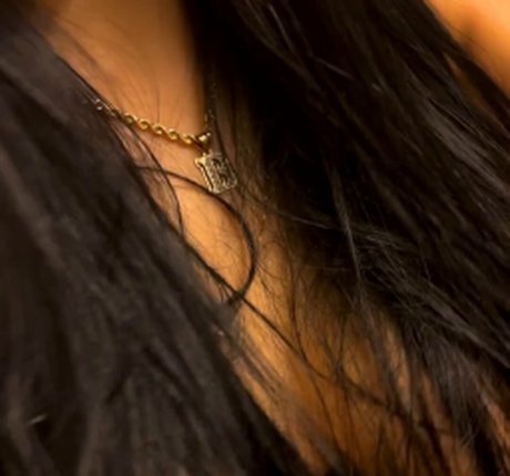 Queenbrii69 erotic actress gallery