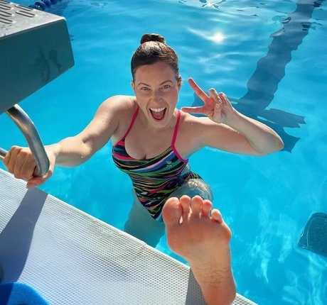 Kat stepfeet model perfect pics