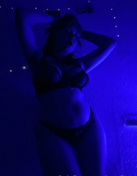 kaz fiona star nude galleries