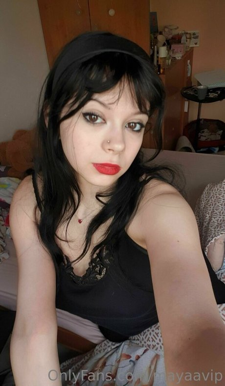 mayaavip hd actress pics