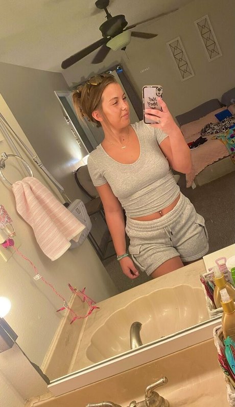 newcrush adult model photos