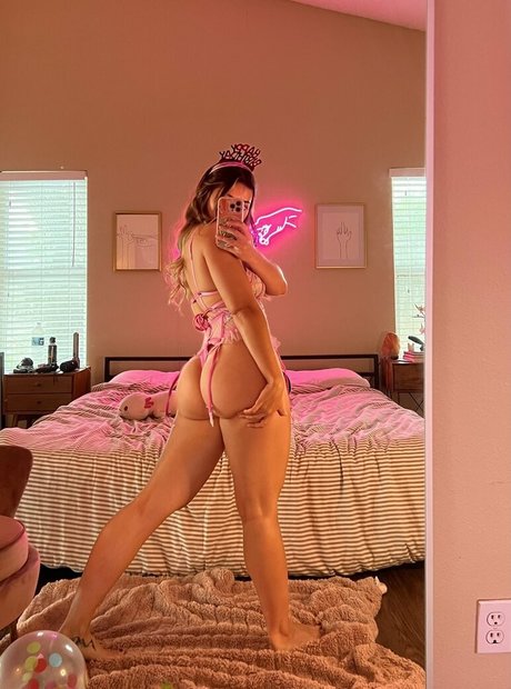 laurentheworm pretty pornstar pictures