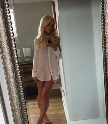Tomi Lahren pornstar high quality picture
