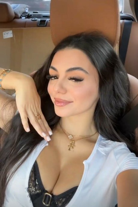 foreign matee pornstar nude photo