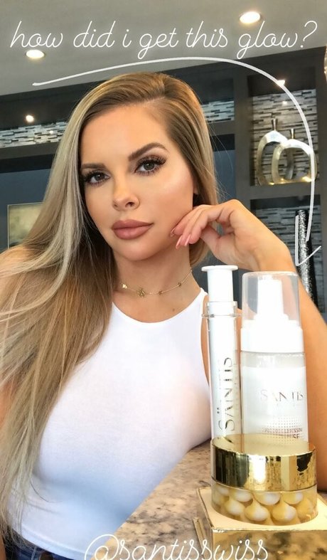 Kayla Collins pornstar perfect pic