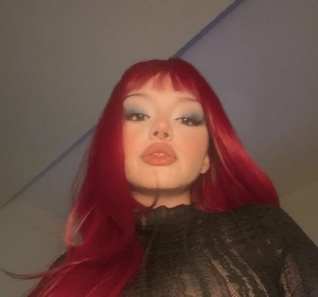 Womeggs star adult img