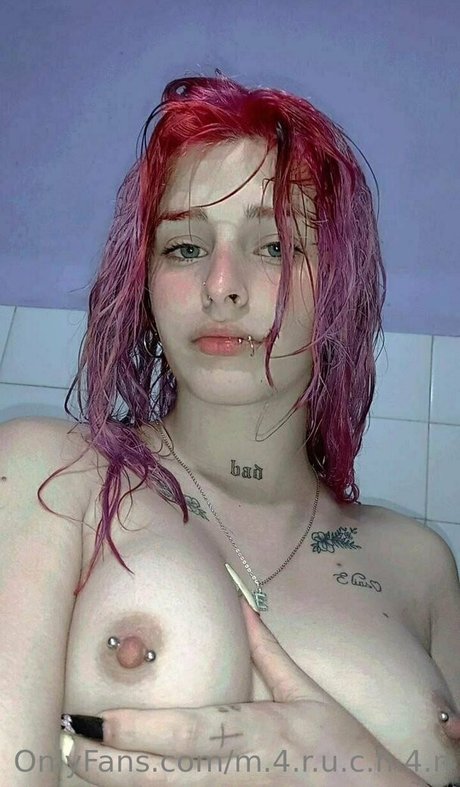 m 4 r u c h 4 n star top pic