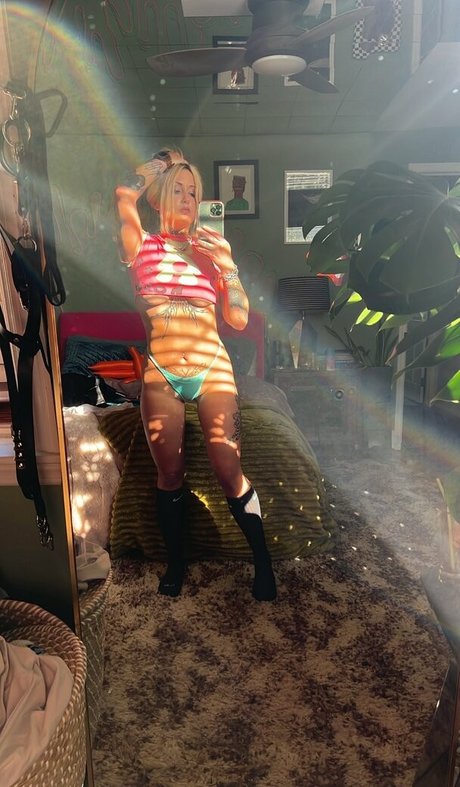 LexiGreene sexy actress gallery