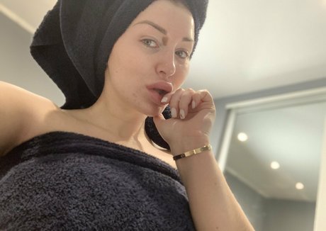 amaex model high quality image