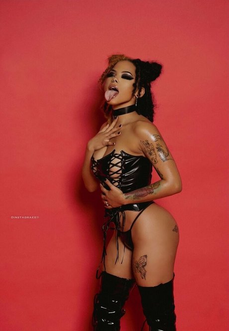 subfairy model nudes picture