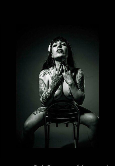 kimanarchy profile pic