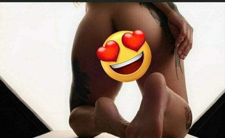 kimanarchy model porn pic