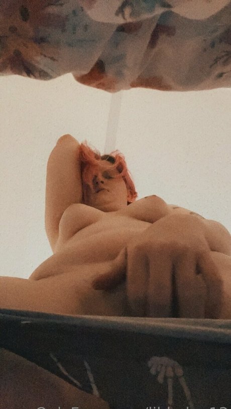 libbylou13 erotic star img