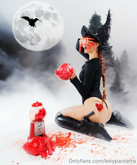 lexypanterra nudes model pics