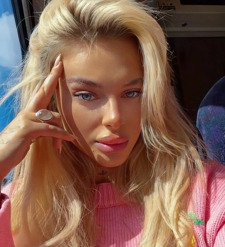 Angelika Kramer nude pornstar pic