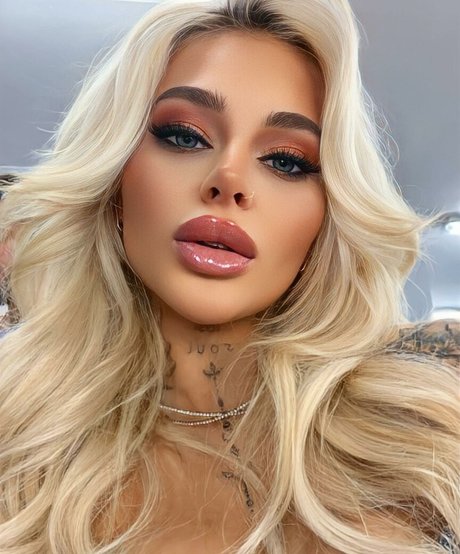 Angelika Kramer beautiful pornstar img