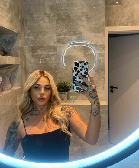 Angelika Kramer nice pornstar pictures