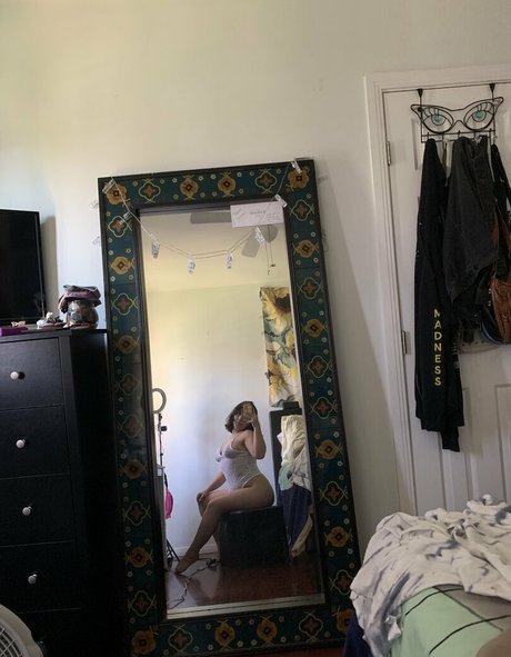 renaa420 nude star images