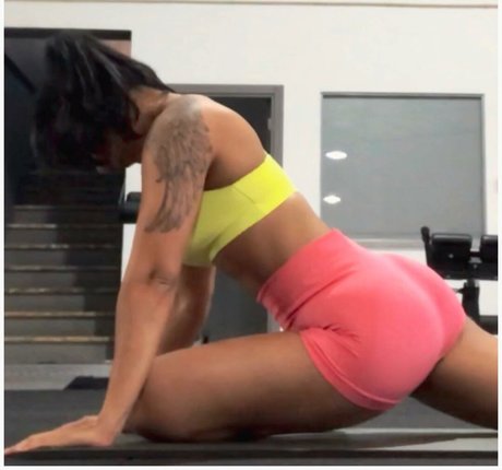 Gym Rock Crew nudes actress pic