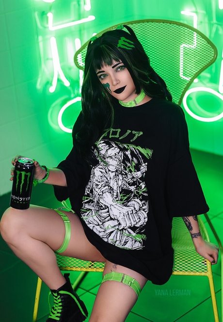 Yana Lerman free model images