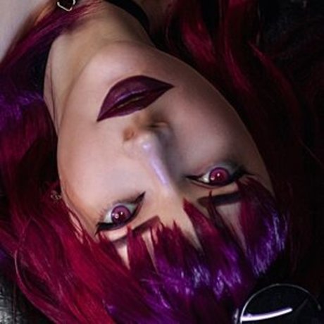 Yana Lerman nude model pic