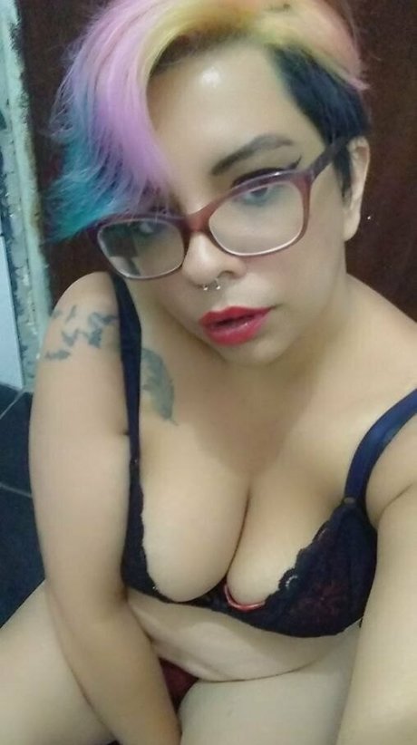 liliveil666 best model image