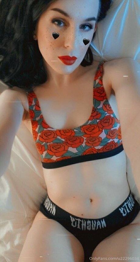 princesscherryfox model xxx pictures