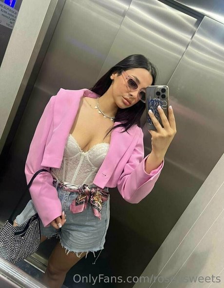 roseysweets free pornstar gallery