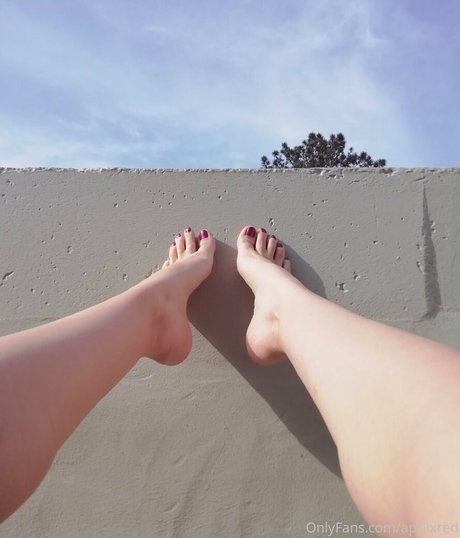 aprilxredfree star best gallery