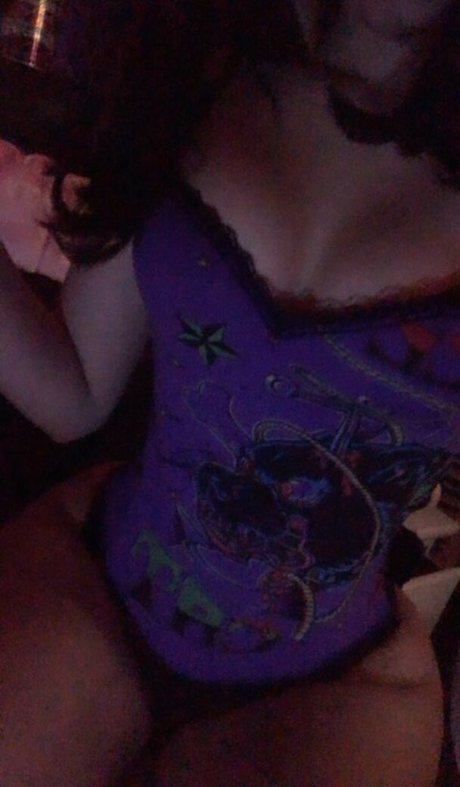 Zirakillz pornographic actress photo