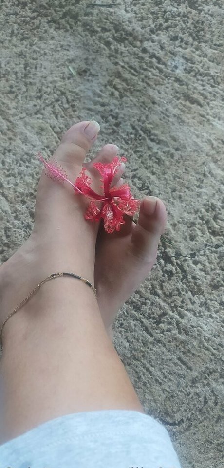 lila974974 adult model galleries