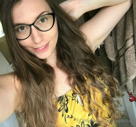 violetsvip naked star archive