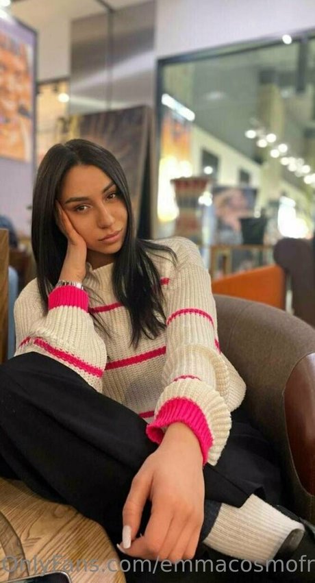 emmacosmo hd model image