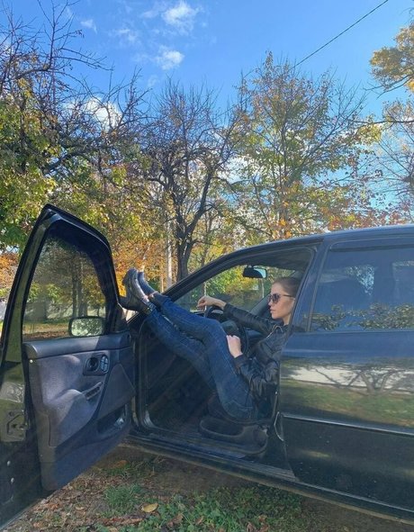 erika eden vip free actress pictures