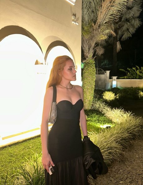 lafiorio pornographic star image