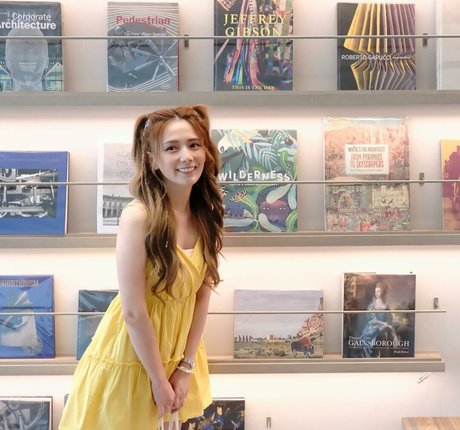 dollshin model sexy picture