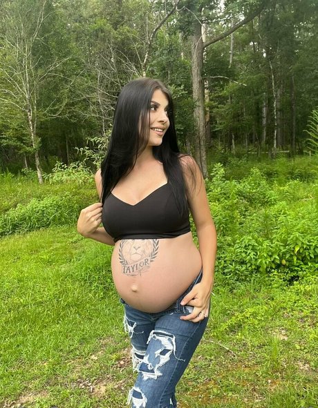 mindblowing brunette69 exclusive actress photos